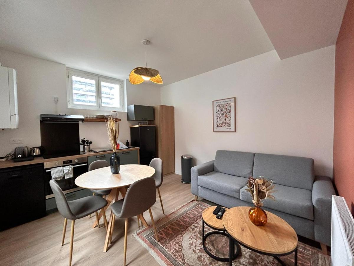 Cosy Perle - 2Ch - Quartier Des Halles & Parking Souterrain Pau Luaran gambar